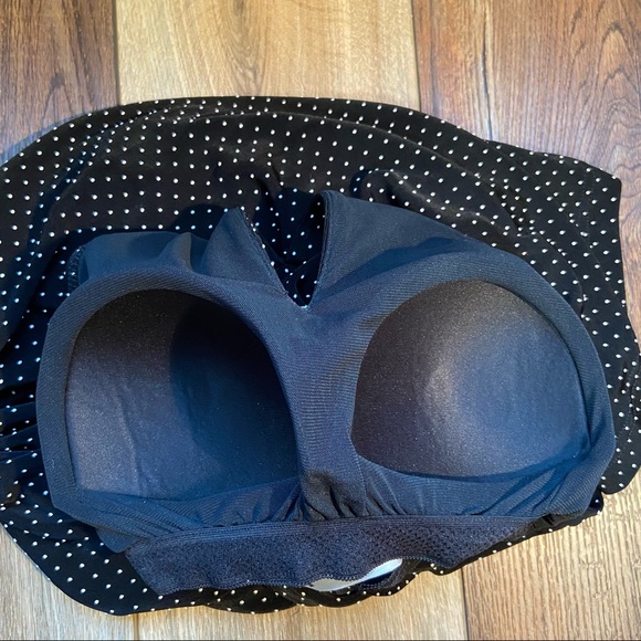 Ronni Nicole Formal Dress with Built In Bra New Size 4 Petite - Picture 11 of 16